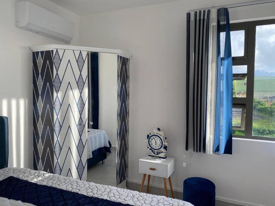 Vacoas-Phoenix Stylish & Luxury 2-Bed Parkside Apart With Pool מראה חיצוני תמונה