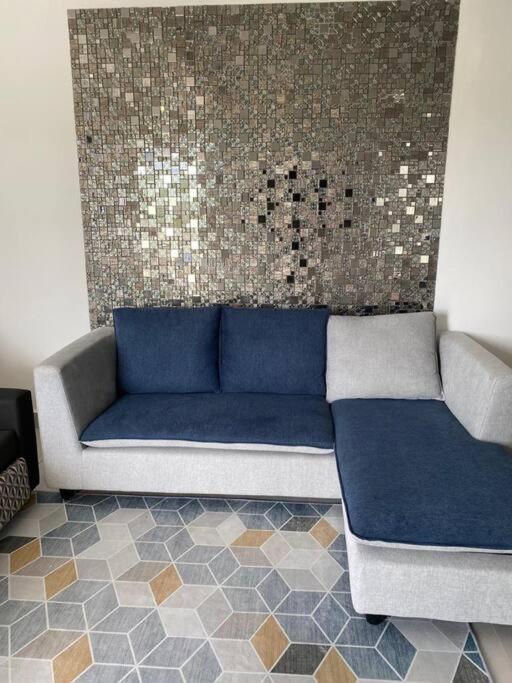 Vacoas-Phoenix Stylish & Luxury 2-Bed Parkside Apart With Pool מראה חיצוני תמונה